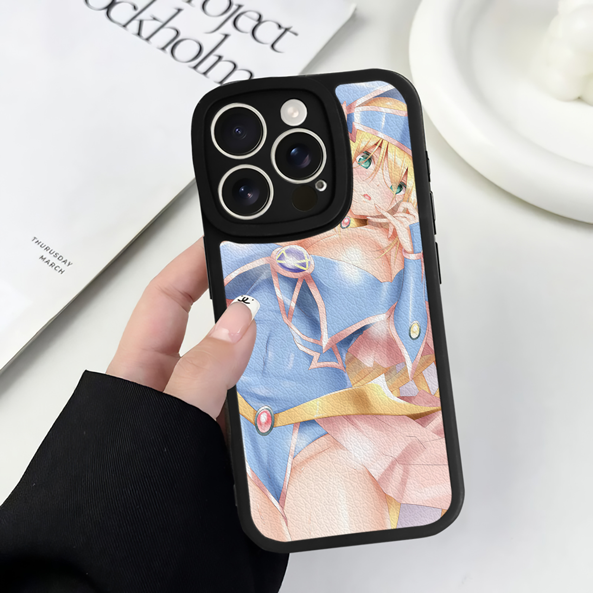 （画像用） 遊☆戯☆王 Yu-Gi-Oh! 【iPhone 16シリーズ対応】シリコンスマホケース（レザー調） 材質：シリコン